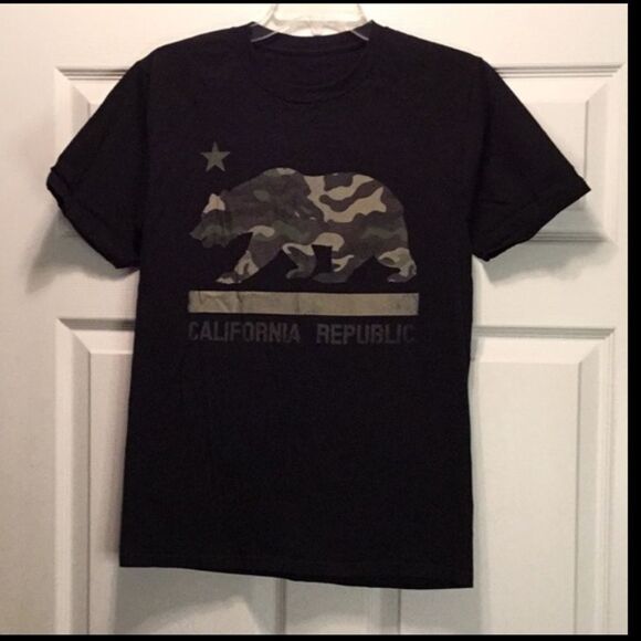 Mens California Republic Camo Bear Tee Small - Picture 4 of 4